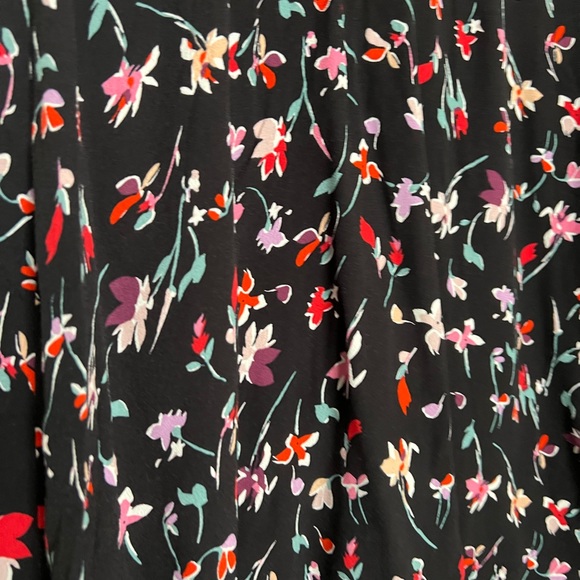 -Neck Button-Front Mini Dress in Drifting Flowers - Picture 6 of 8